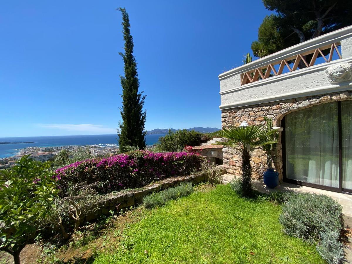 Somptuous Exotic In Villa Cannes
